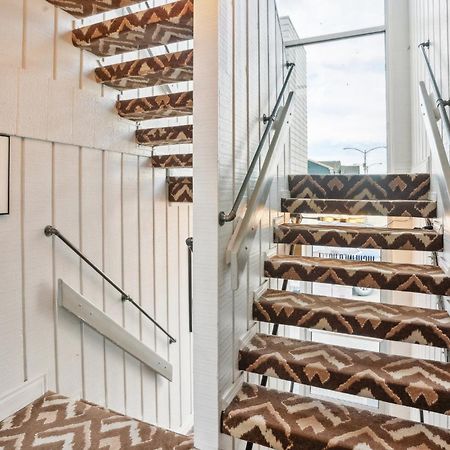 Highliner Hotel Анкоридж Экстерьер фото